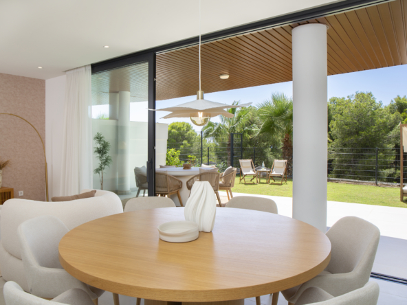 20250923_HW-Apartment 6802-Phase VII (1)